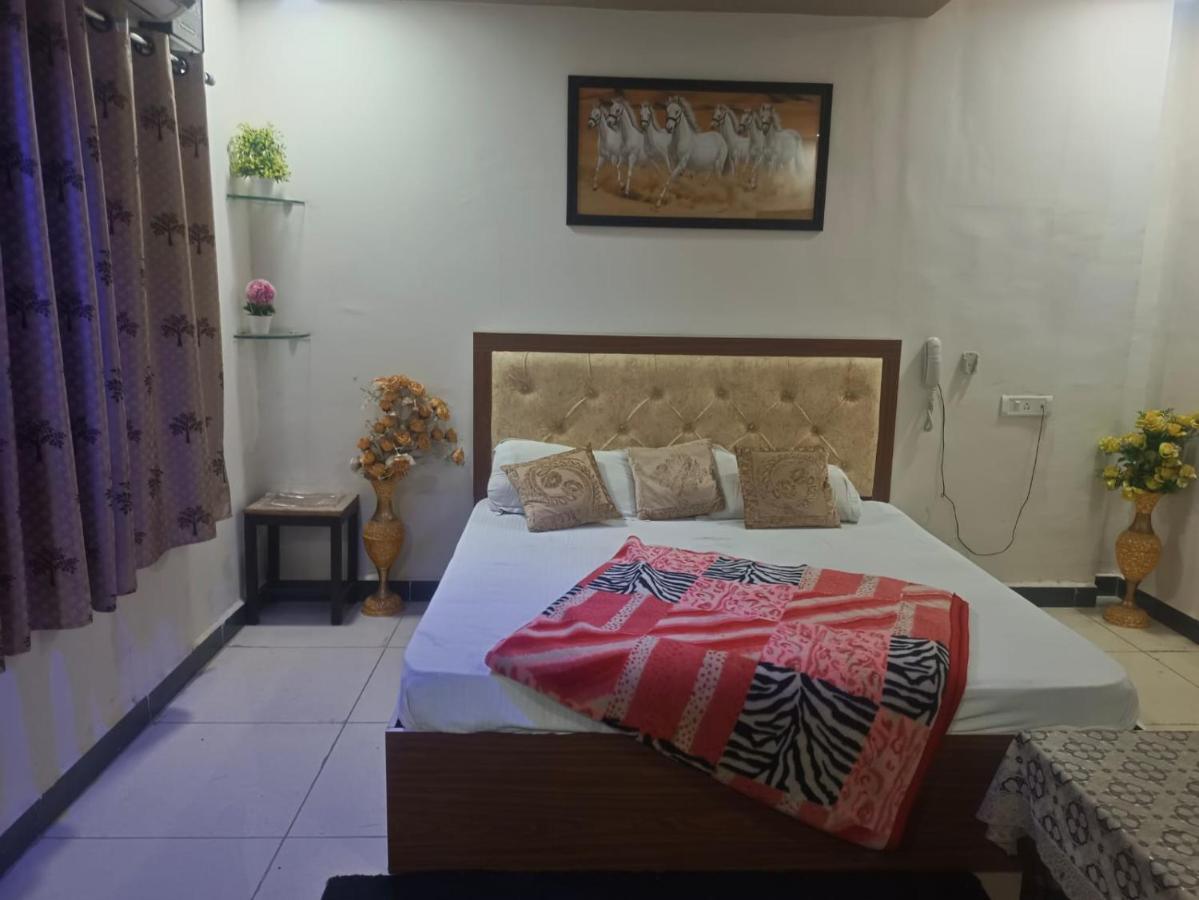 Hotel Royal Churu Exterior photo